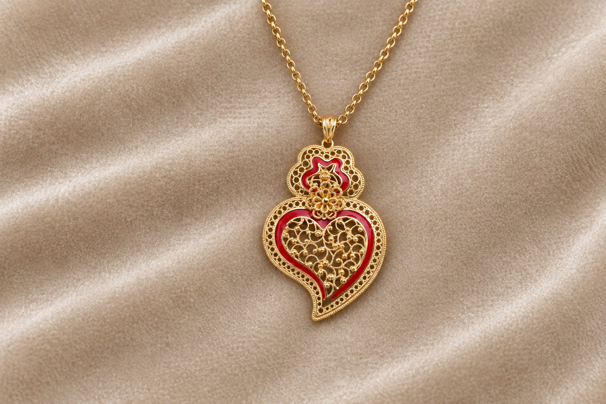 COLLIER VIANA